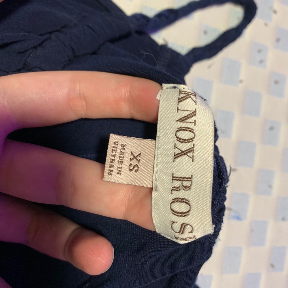 We want this dress to find a better home :)